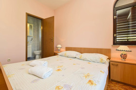 Apartments And Rooms Vukic