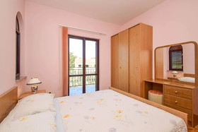 Apartments And Rooms Vukic