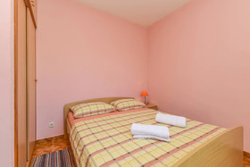 Apartments And Rooms Vukic