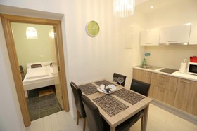 Anita City Apartments And Rooms
