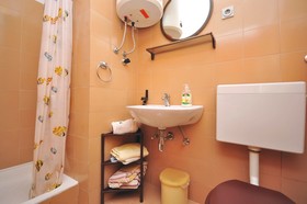 Apartments and Room Jadranka
