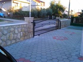 Apartments Burmeta