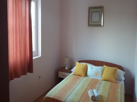 Apartments Burmeta
