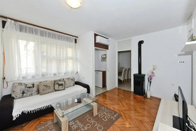 Apartments Feel Center