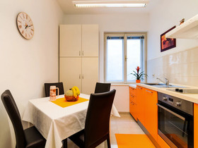 Apartments Feel Center