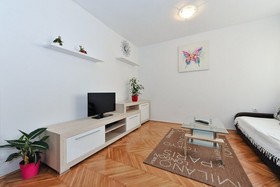 Apartments Feel Center