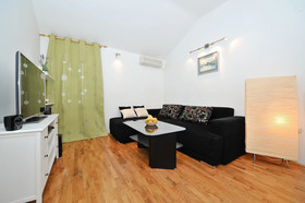 Apartments Feel Center