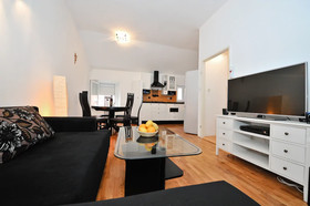 Apartments Feel Center