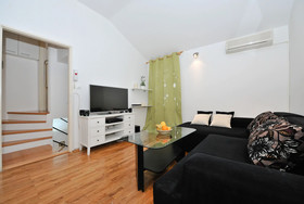 Apartments Feel Center