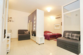 Apartments Feel Center