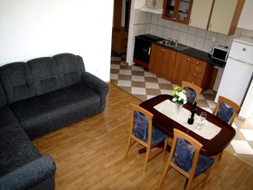 Apartments Klanac