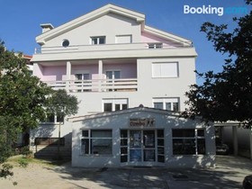 Apartments Nina