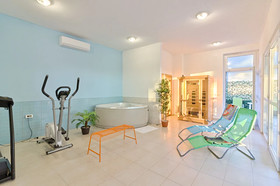 Apartments Villa Ema