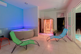 Apartments Villa Ema