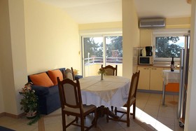 Diklo Beach Apartments