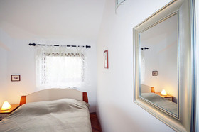 Elza Apartments