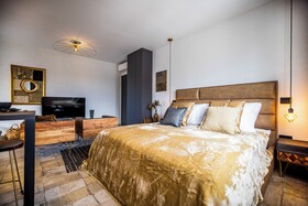 Ika Boutique Luxury Apartments