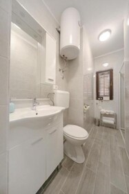Ina Apartments