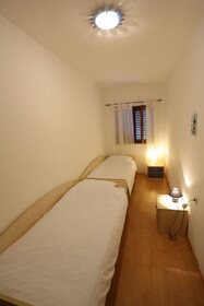 Ina Apartments