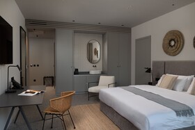 La Vista Suites