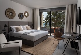 La Vista Suites