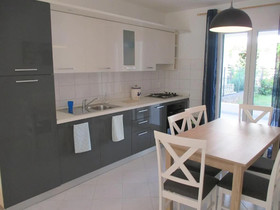 Lemon Tree Apartments