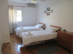 Lemon Tree Apartments