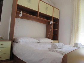 Lemon Tree Apartments