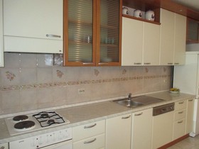 Lemon Tree Apartments