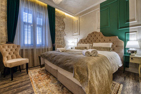 Riva Palace