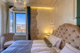 Riva Palace