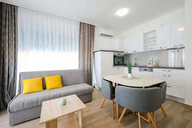 Sandy Beach Apartments