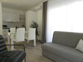 Sandy Beach Apartments