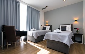 Sky & Sun Luxury Rooms
