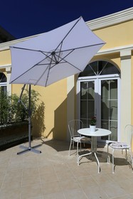 Villa Maggie