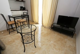 Villa Maggie