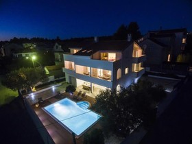 Villa Nodi