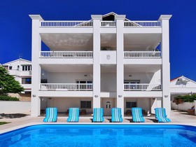 Villa Triana