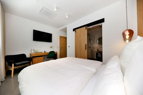 White Rooms by Belmont Realty