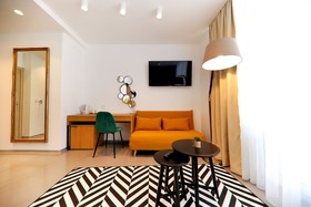 White Rooms by Belmont Realty