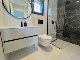 Zados Luxury Residence