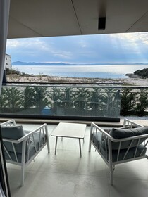 Zados Luxury Residence
