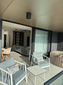 Zados Luxury Residence