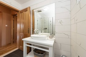 Zen Luxury Apartments
