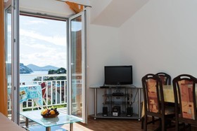 Apartments Njiric
