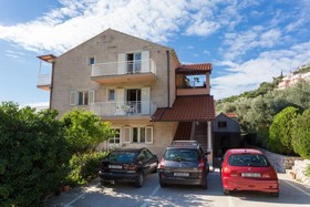 Apartments Njiric