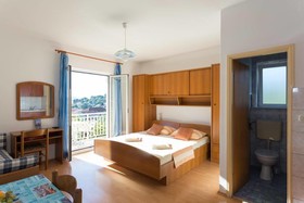 Apartments Njiric