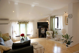 Apartments Ana
