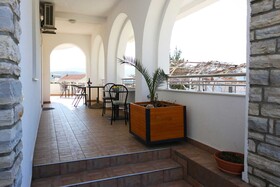 Apartments & Rooms Villa Petra