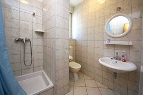 Apartments & Rooms Villa Petra